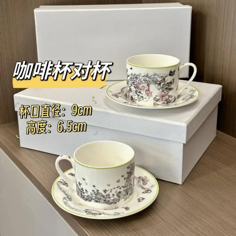 Conjunto de Xícara e Pires de  - Coffee Tea & Espresso Appliances avaliação e preço